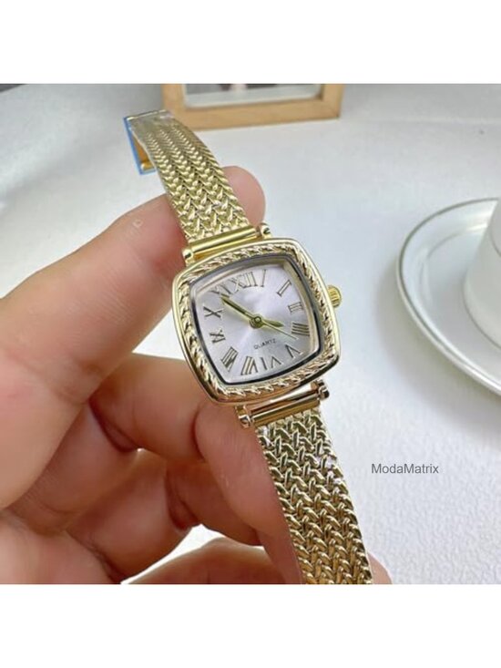 Vintage Roman Numeral Dial Square Quartz Watch with Twisted Bezel Mesh Bracelet